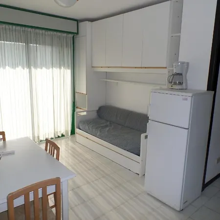 Apartamento Fuer 7 Personen Ca 50 Qm In Bibione, Adriakueste Italien Und Umgebung *